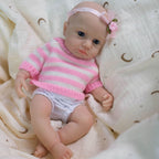 Boneca Bebê Reborn de Silicone Sólido Lulu 20cm, Membros Flexíveis, Roupa de Malha Listrada Rosa Incluída